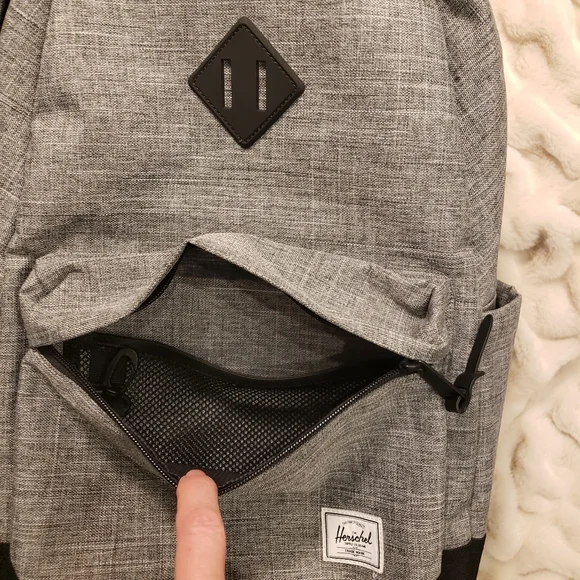 Herschel Supply Co NWOT Original Backpack $98 - Picture 2 of 13